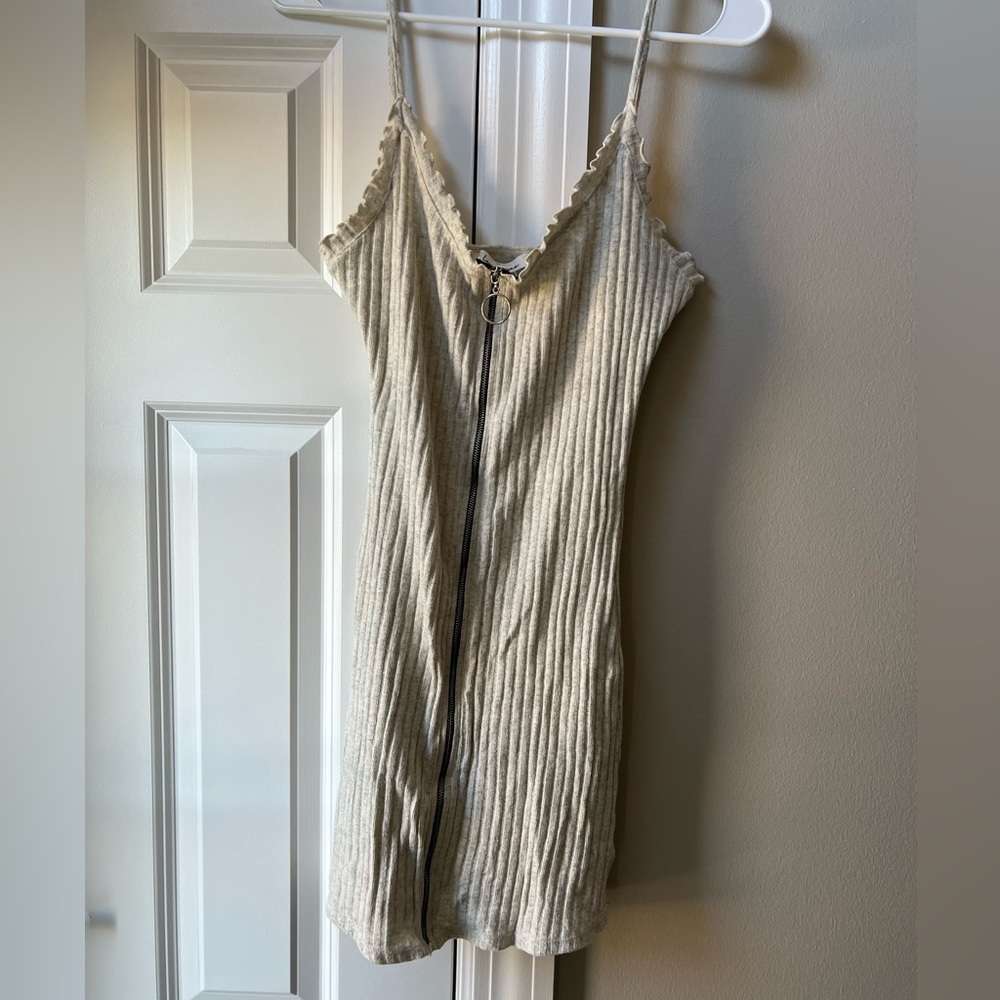 Love tree circle zipped ribbed dress sz L - Picture 7 of 9